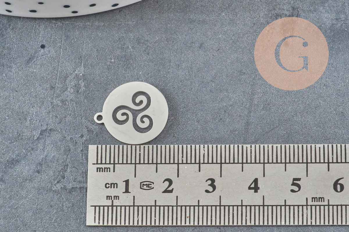 Pendentif rond triskel acier 201 inoxydable platine 17.5mm, x1 VALIDE-Breloques et pendentifs-Gingerlily Perles