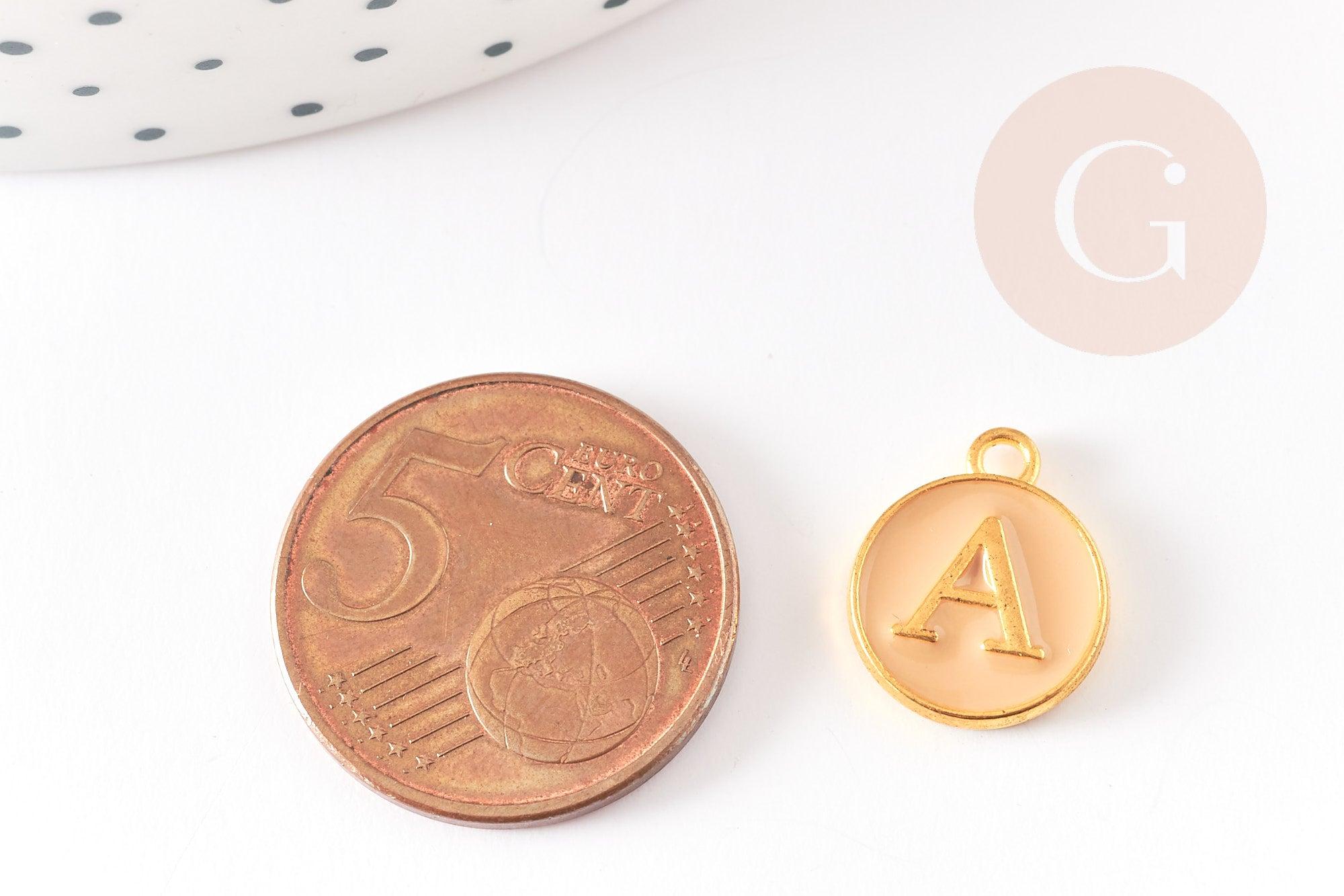 Pendentif rond zamac doré initiale émail beige 14mm, x1 (G3204)