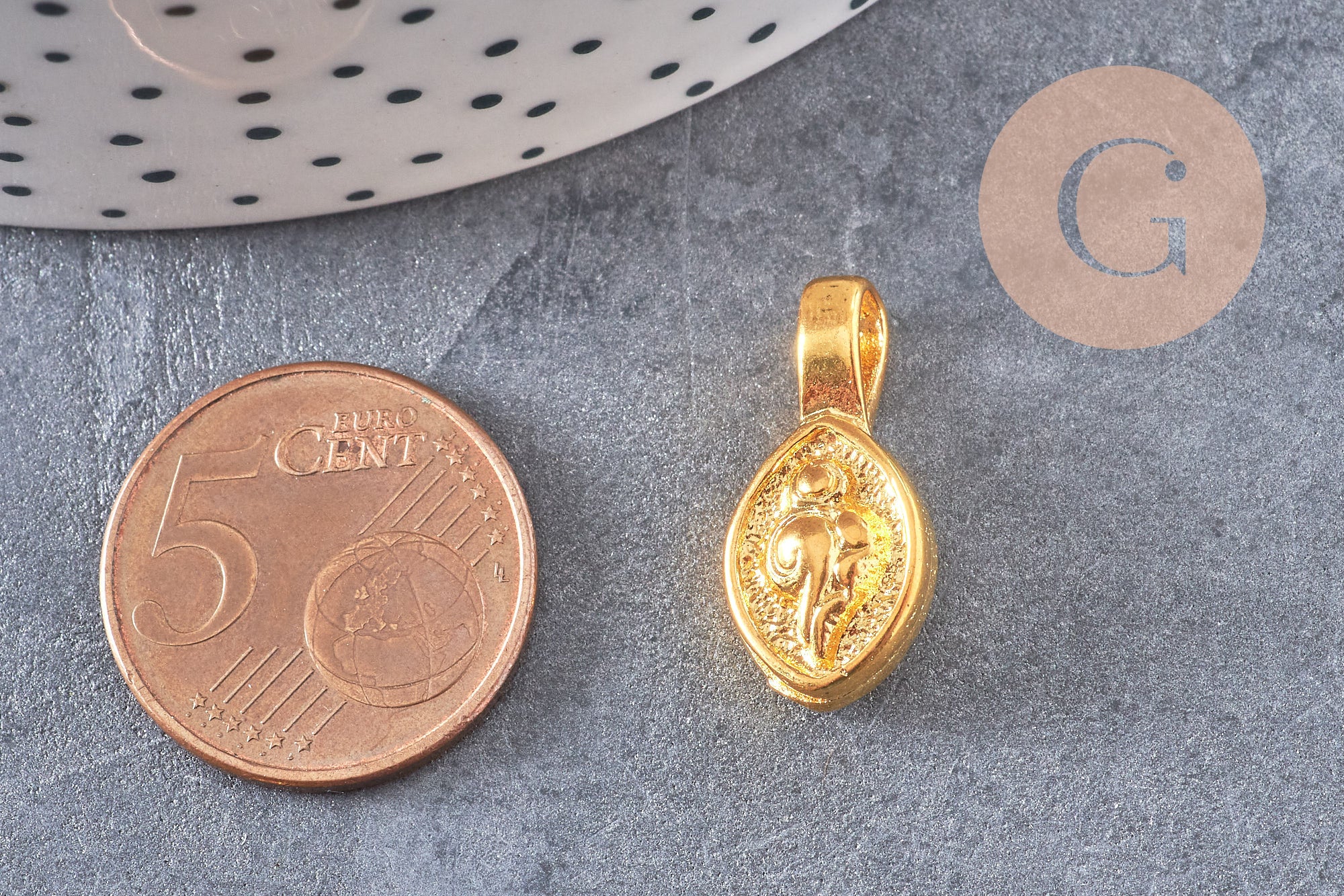 Pendentif tibétain laiton doré, breloque bouddhisme, pendentif laiton religieux, 21mm, x2 (G4324)