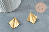 Pendentif triangle éventail plié laiton brut, apprêt doré, sans nickel, Pendentif doré,laiton brut,32mm, X2 (G0111)