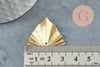 Pendentif triangle éventail plié laiton brut texturé 29x22mm, un Pendentif doré en laiton brut, X2 (G3221)