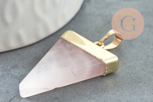 Pendentif triangle quartz rose,quartz naturel,pendentif pierre, support doré, création bijoux, pierre naturelle, 33mm, x1 (G2059)
