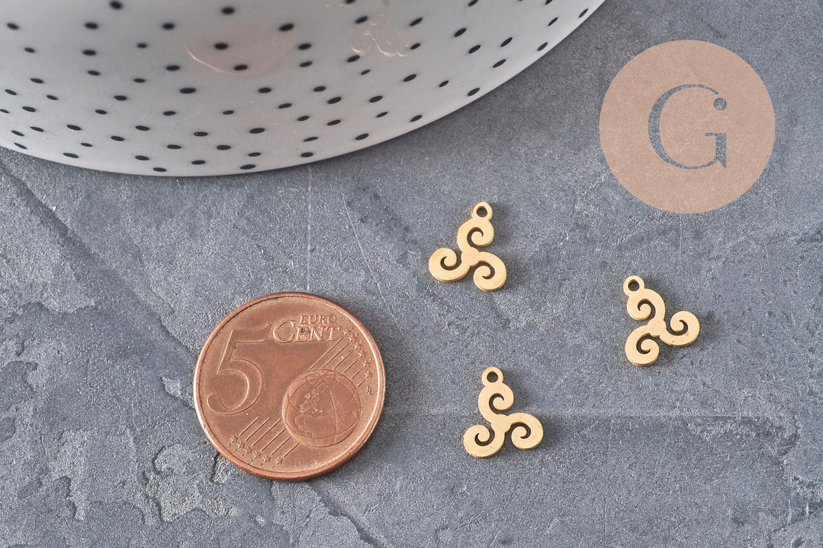 Pendentif triskel acier 304 inoxydable doré 18K 10mm, x1 (G11316)-Breloques et pendentifs-Gingerlily Perles