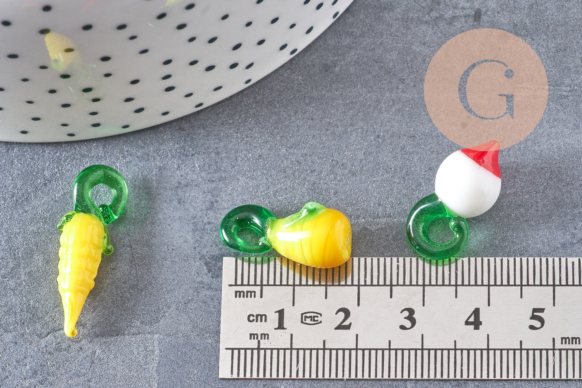 Pendentifs mélangés fruits en verre tchèque 22-34mm, x5 (G3255)