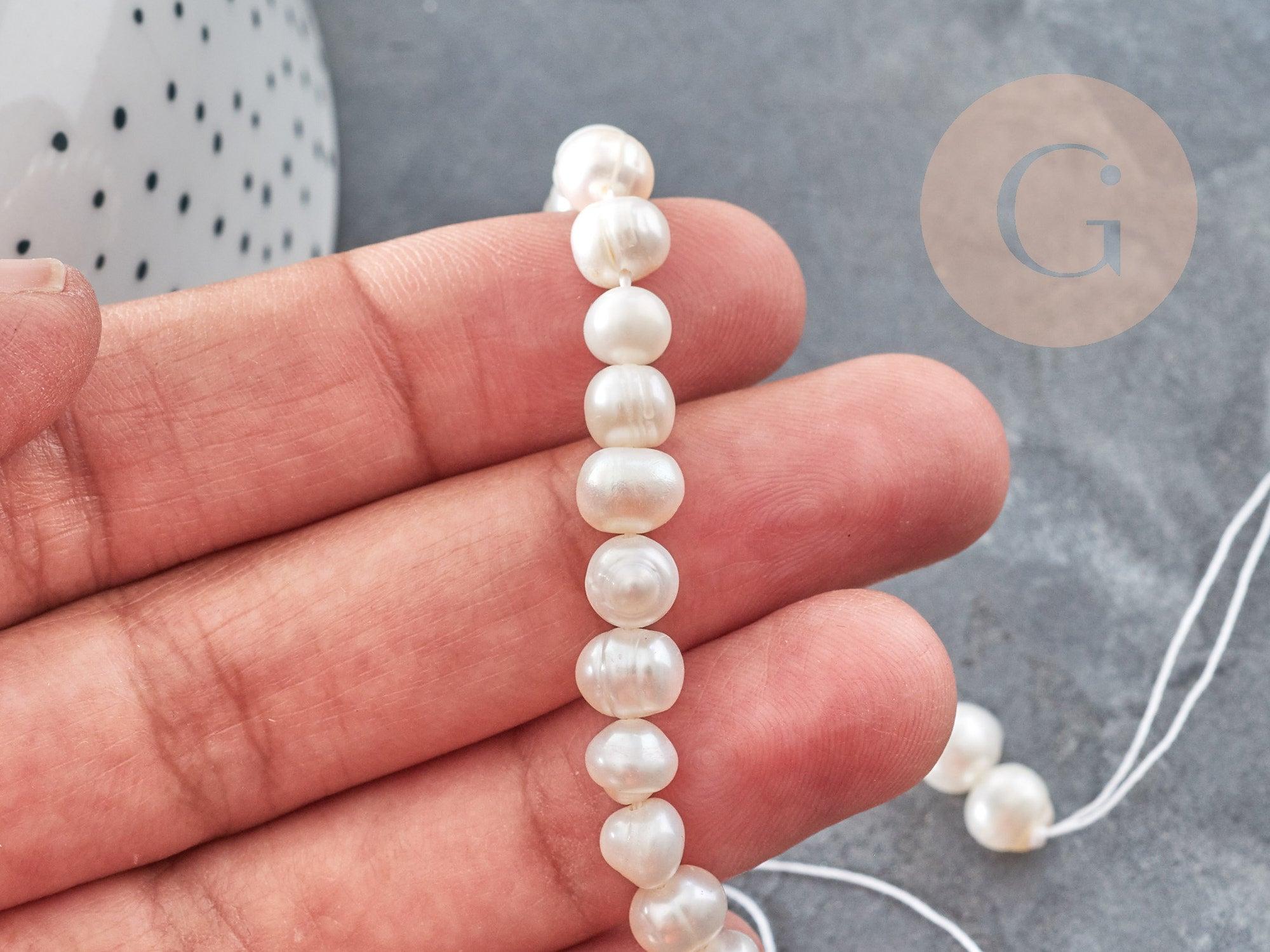 Perle Ronde eau douce naturelle blanc 6~8mm, perle de culture , fil de 17cm, x1 (G9149)