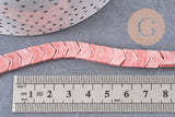 Perle agate naturelle teintée corail rouge forme V 8mm, pierre naturelle, fil de 38cm, x1 (G7068)