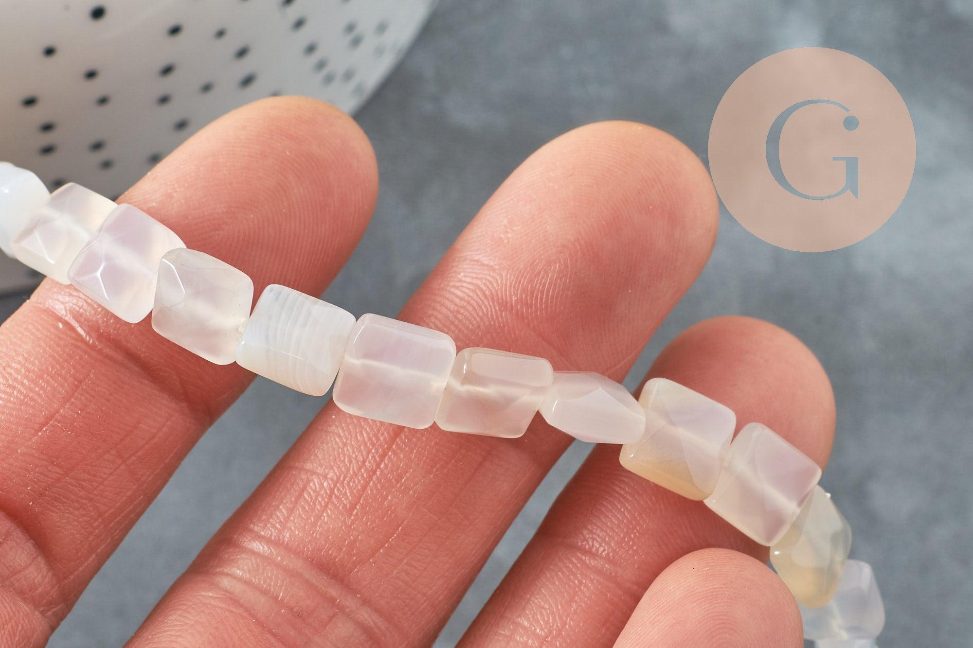 Perle carrée agate blanche naturelle 8-8.5mm,bijou pierre naturelle,le fil de 20cm, x1 (G5880)