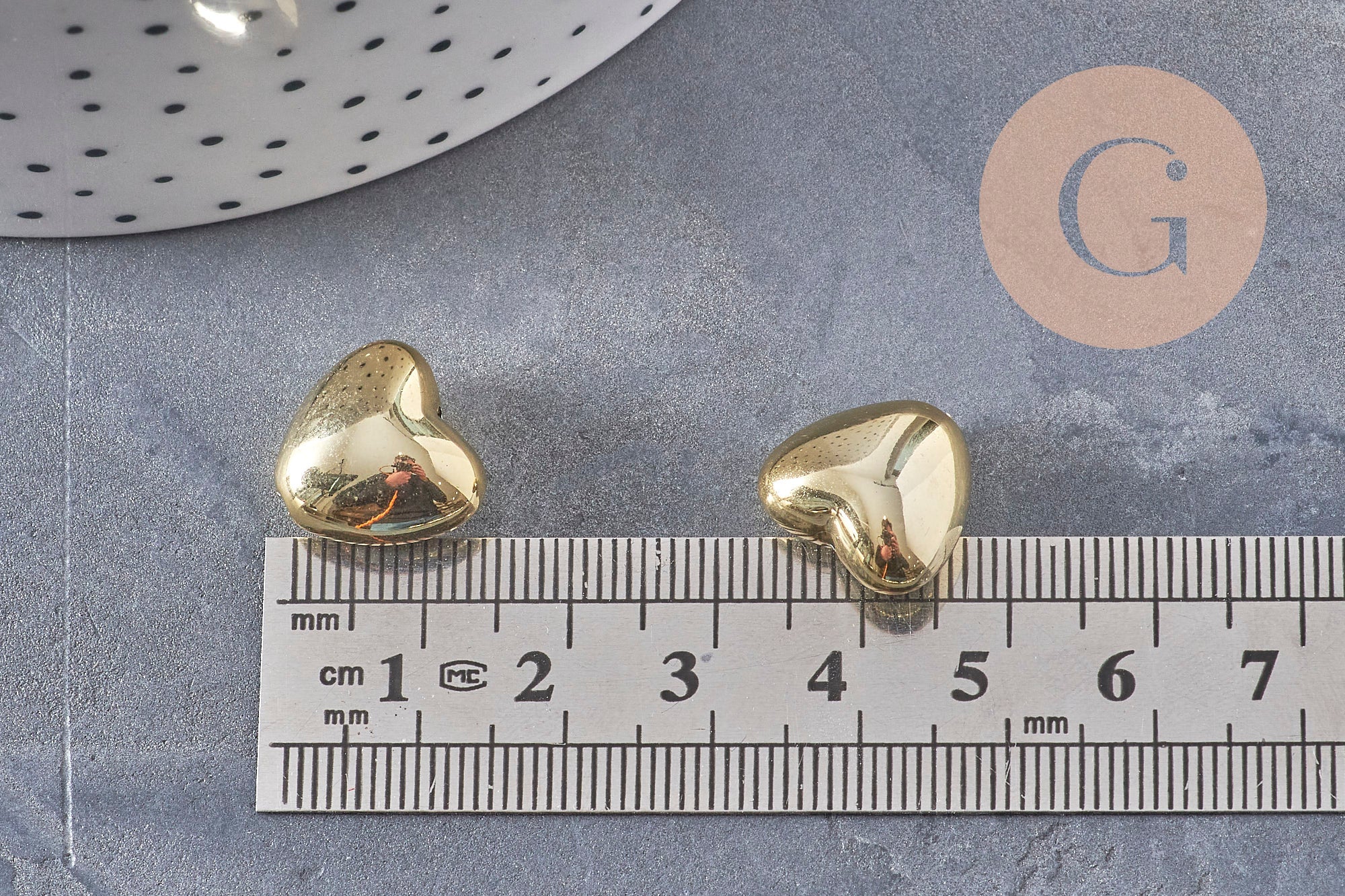 Perle coeur bombé plastique doré 13x15mm, x10 (G10968)