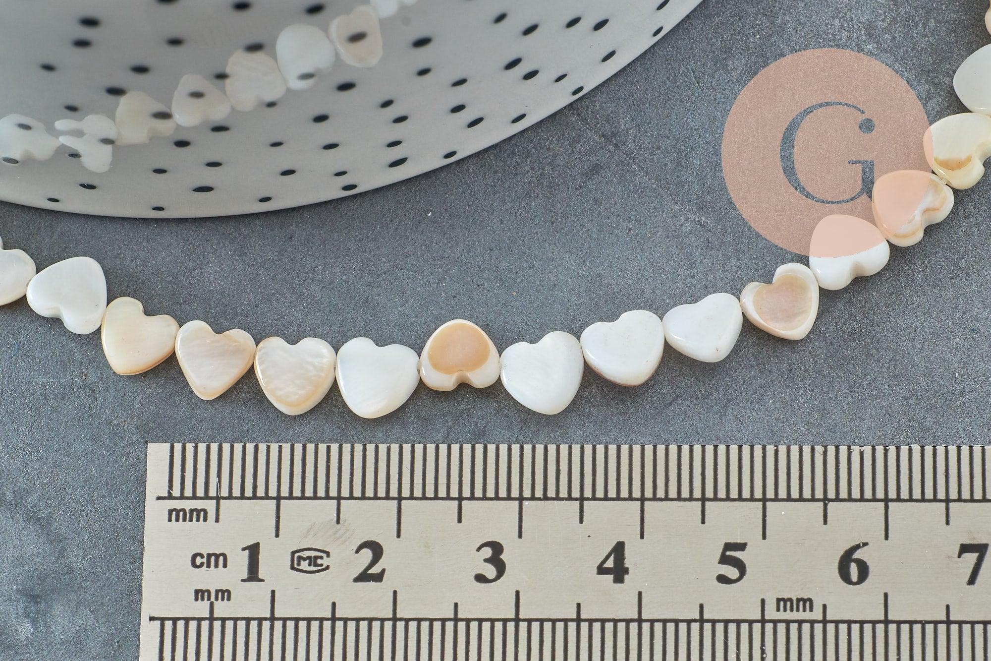 Perle coeur nacre blanche naturelle 6mm ,perle coeur nacre,coquillage blanc, fil de 39cm, x1 (G5862)