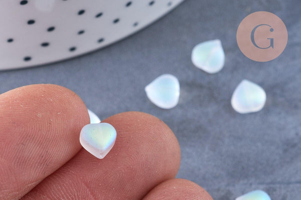 Perle coeur verre blanc irisé 6mm, des perles en verre pour création bijoux x10 (G6595)