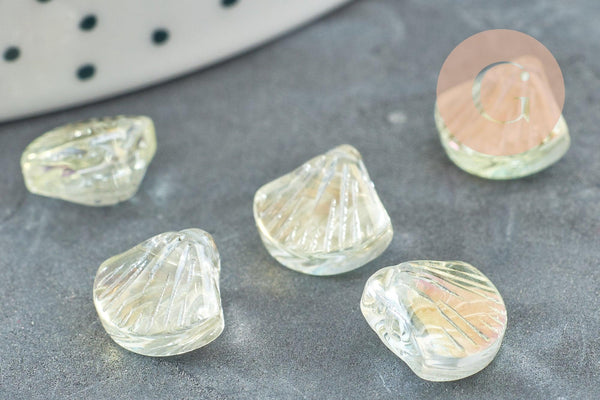 Perle coquillage verre tchèque transparent irisé 10.5mm, x10 (G4374)