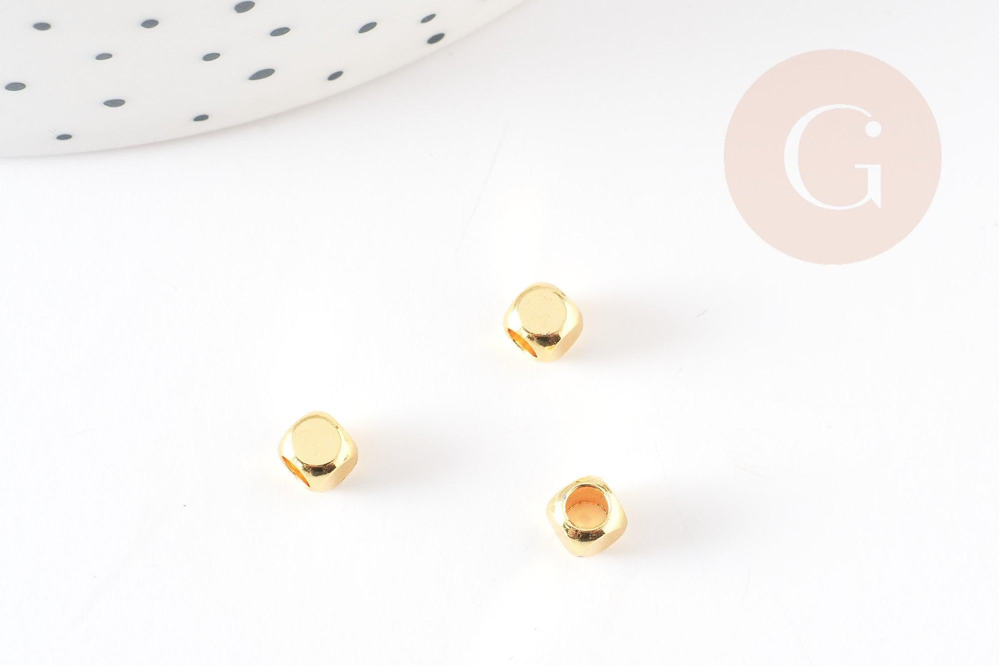 Perle cube laiton doré 4x4mm, perles dorées, création bijoux, perles intercalaires, x10 G6609