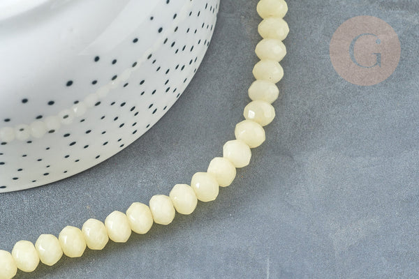 Perle jade jaune clair, pierre, 8x6mm, fil de 40cm, x1 (G7334)