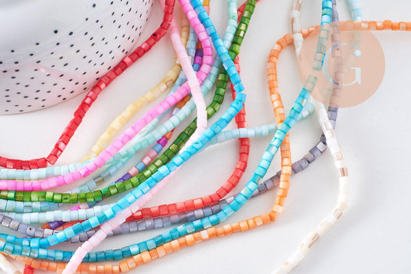 Perle nacre naturelle heishi multicolore 4x2.5mm, x1 fil de 38.9cm (G7886)