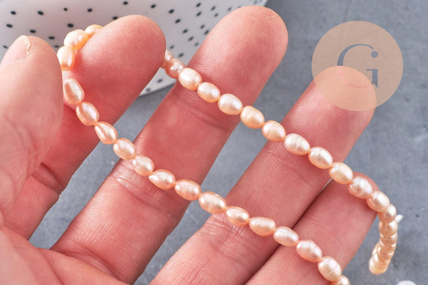 Perle ovale naturelle couleur pêche, perle de culture d'eau douce percée,4-5mm, fil de 36cm, x1 (G2557)