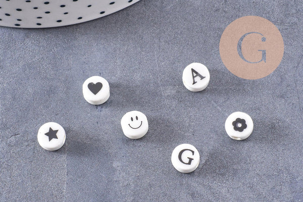 Perle porcelaine blanche lettre alphabet 8.5mm, x1 (G3461)