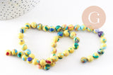 Perle résine ronde multicolore jaune, perle turquoise, turquoise synthétique, 8mm, fil de 40cm, x1 (G1702)