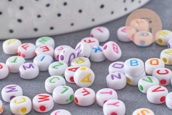 Perle ronde Lettre Alphabet plastique blanc lettre colorée, x 10Gr (G4091)