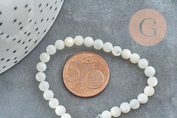 Perle ronde nacre blanche coquillage naturel 4mm, x1 fil de 41 cm (G1724)