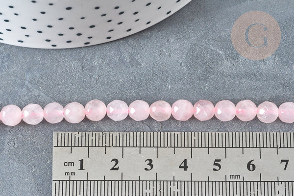 Perle ronde quartz rose facetté 6mm, création bijoux pierre, fil de 38cm, x1 (G7287)
