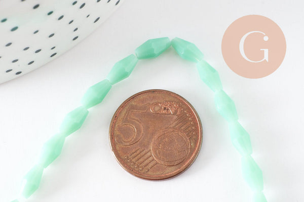 Perles Losange verre opaque facettée vert foncé 8x4mm, perle verre verte, cristal, fil de 58cm x1 (G7870)