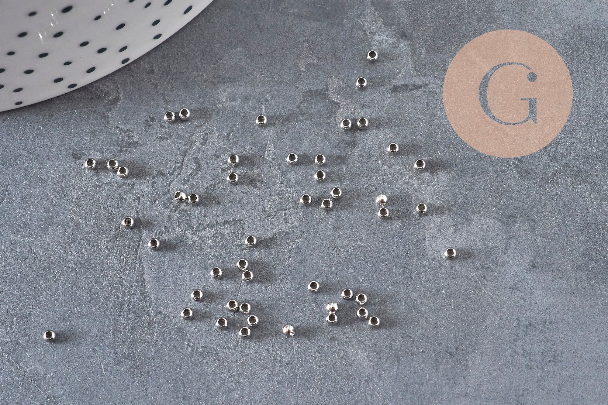 Cuentas engarzables de acero inoxidable 316 platino 2 mm, x50 (G11174)
