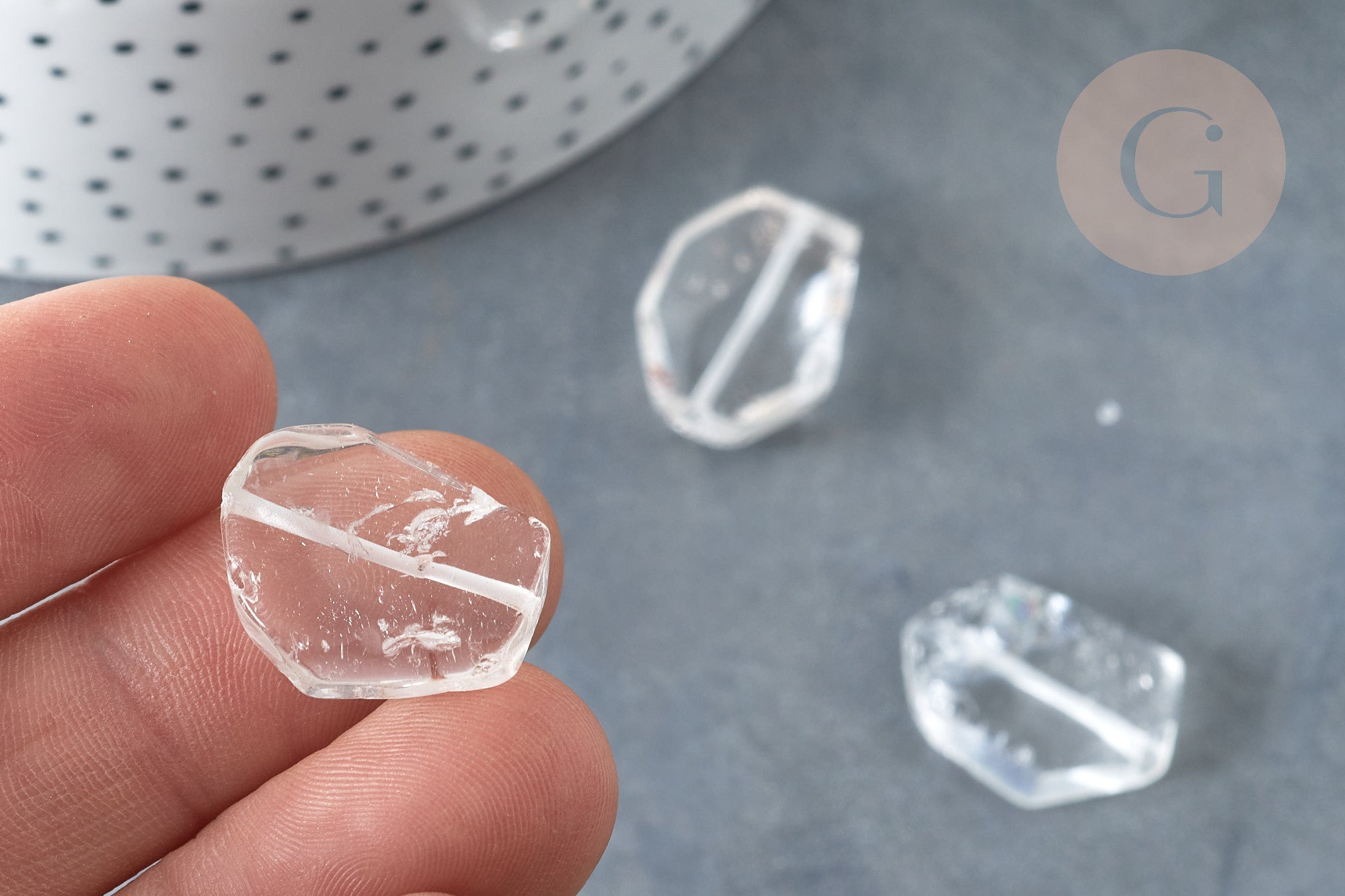 Perles cristal de roche transparent 24-28mm, pierre naturelle, x1 (G8406)