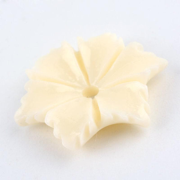 Perles fleur résine blanche écru,une perle fleur DIY ,16mm, x5 (G4999)