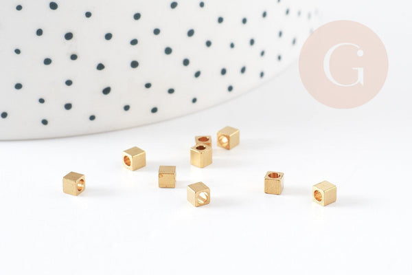 Perles intercalaires carré laiton brut,perle laiton, perles dorées, création bijoux, laiton brut,3mm, x100 (15.4gr) G3156