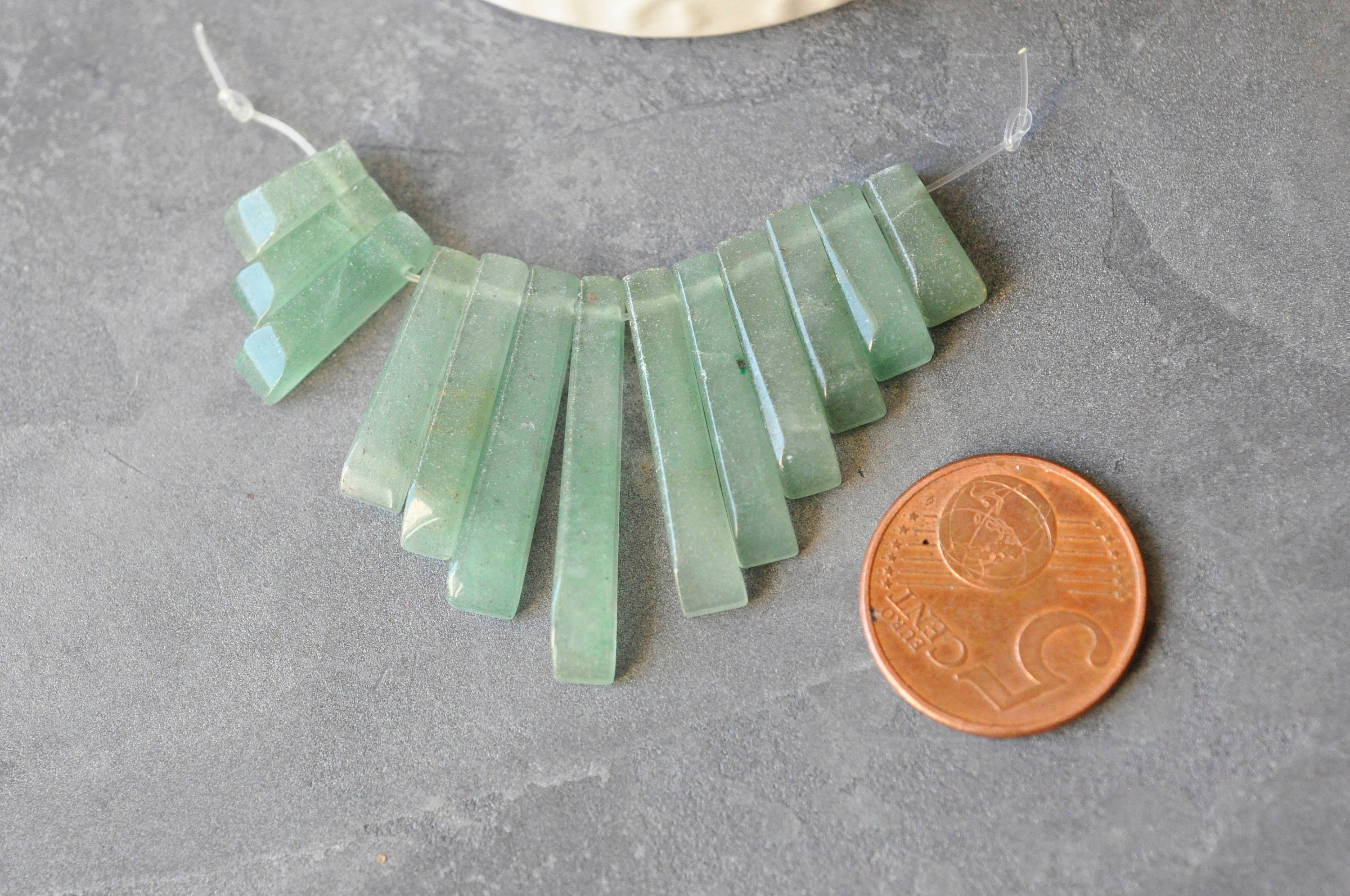 Perles rectangle aventurine naturelle 10-30mm ,creation bijou pierre naturelle, x 13 G3964