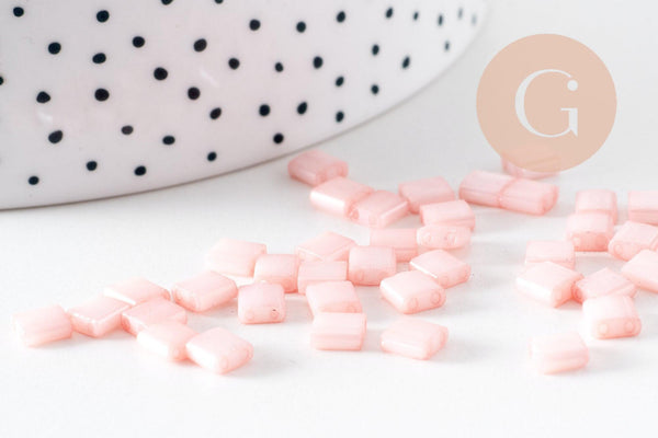 Perles rocaille carré verre rectangle saumon clair, perle carré création bracelet, perle tila,4.5mm,2 trous, x50 (4.8GR) (G5485)