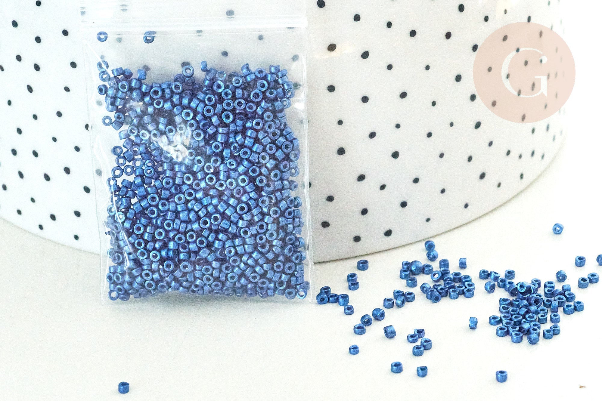 Perles tube verre bleu foncé métallisé mat façon Delica miyuki, x1 sachet de 8g (G7774)