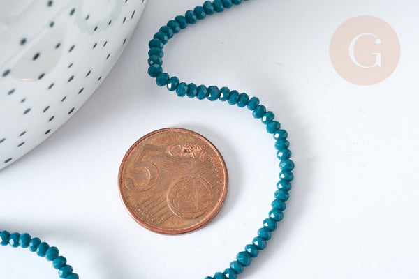 Perles rondelles verre opaque facettées vert 3x2mm, x1 fil de 39cm (G8263)