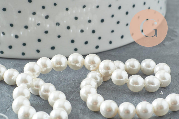 Perles rondes coquillage naturel blanche nacrées 6mm, x1 fil de 40cm (G10131)