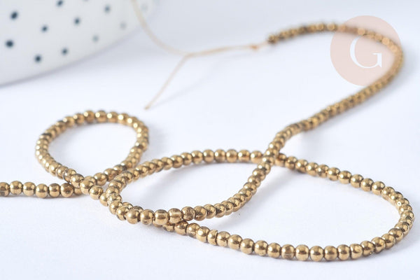 Perles rondes dorées métallisées verre 2,5mm, le fil de 35.8cm, x1 (G7850)