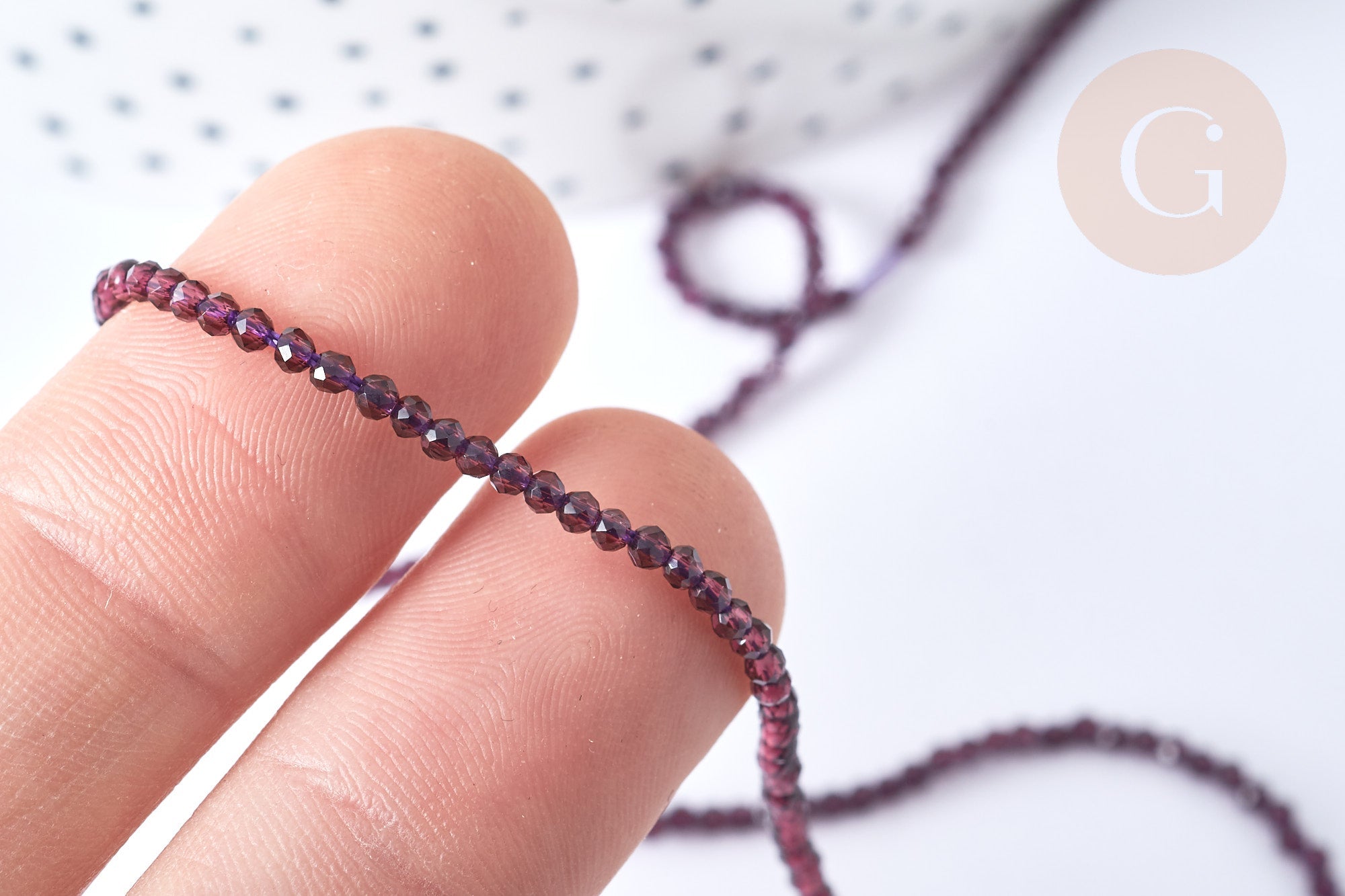 Perles rondes verre violette facettes 2mm, cristal,x1 le fil de 38cm (G7952)