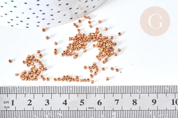 Perles tube cuivre métallisé mat façon Delica miyuki 2mm, x1 Sachet 8g (G7760)