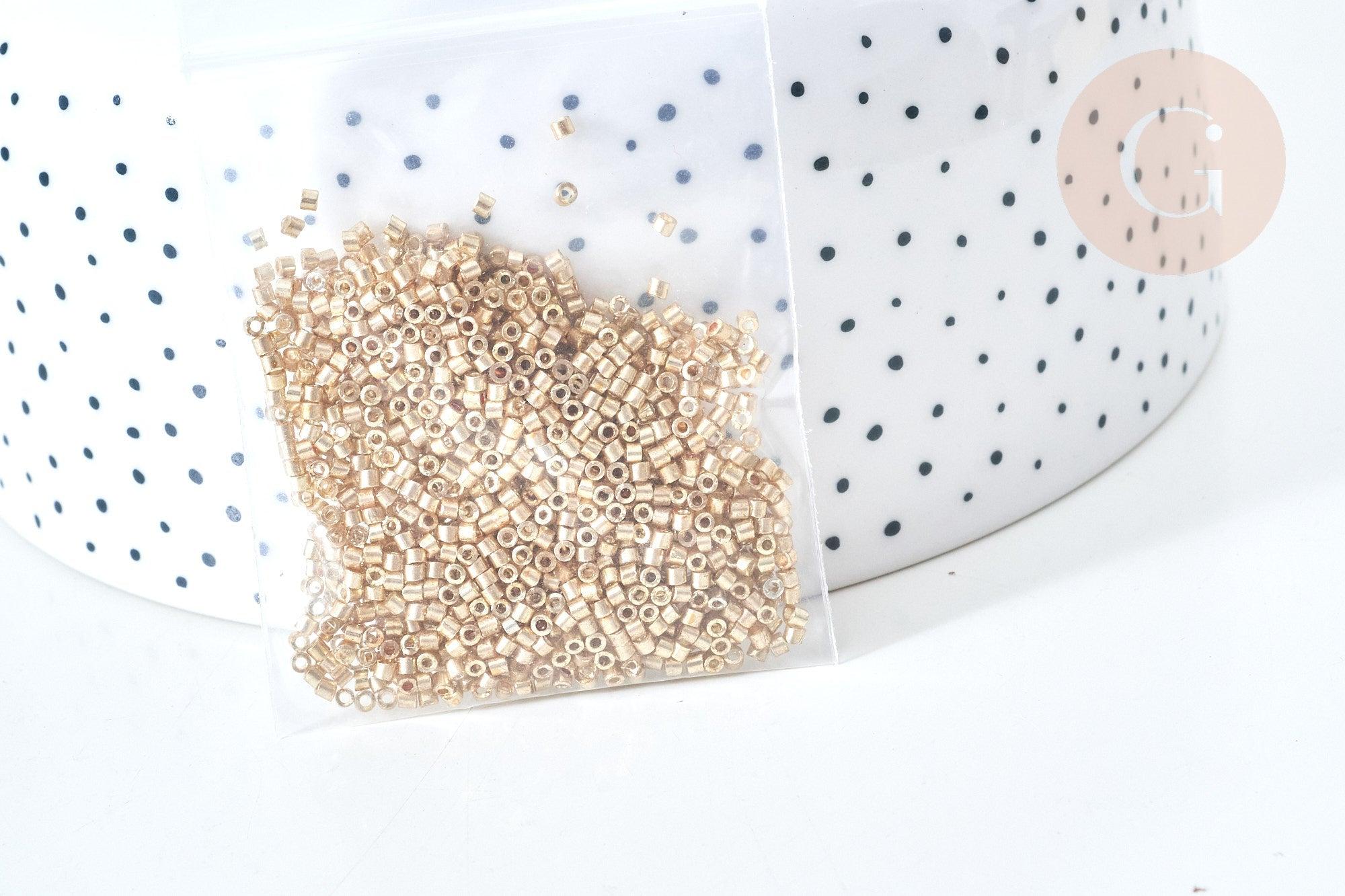 Perles tube or clair métallisé mat façon Delica miyuki, x1 Sachet 8g (G7777)