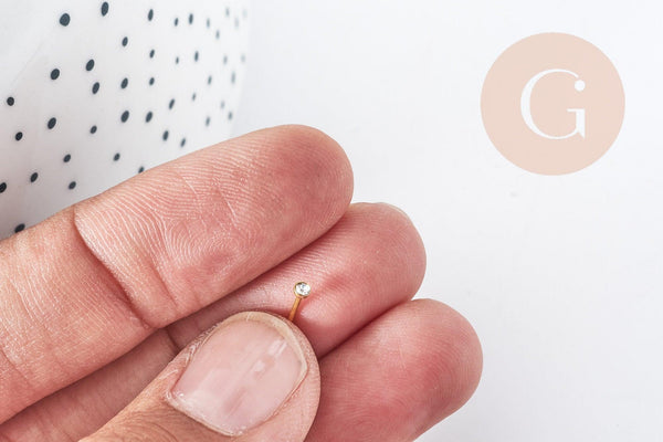 Piercing nez acier 316L chirurgical inoxydable strass blanc 2mm, piercing acier x1 G9005