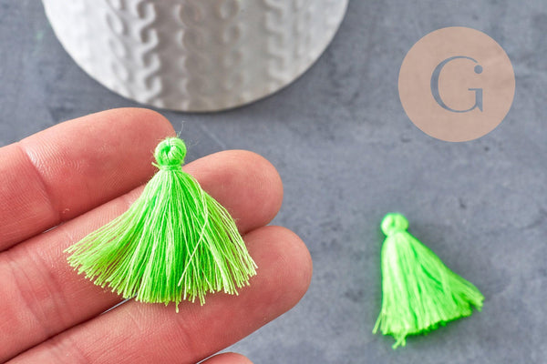 Pompon vert florescent coton,décoration pompon,accessoire coton, pompon boucles,coton vert,28mm, x5 G4812
