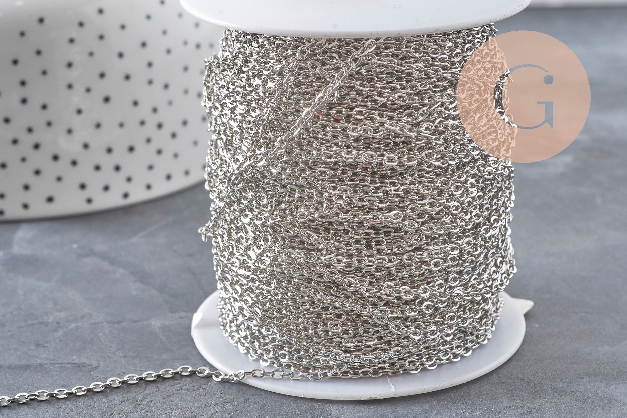 Chaine fine forçat en fer platine 3x2mm, x5 mètres (G5006)