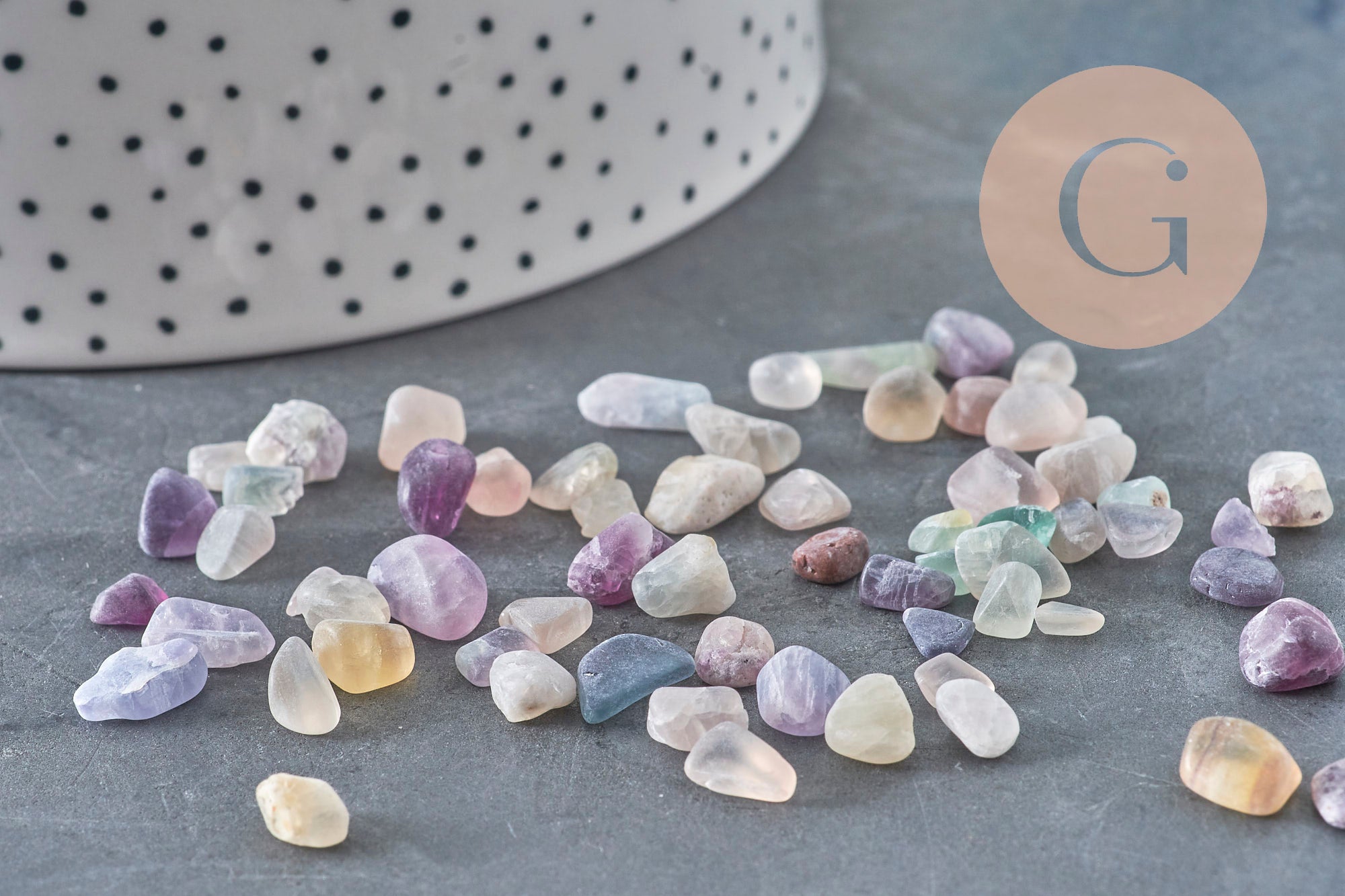Sand chips natural fluorite stone 5-10.5mm undrilled, x20gr (G3498)