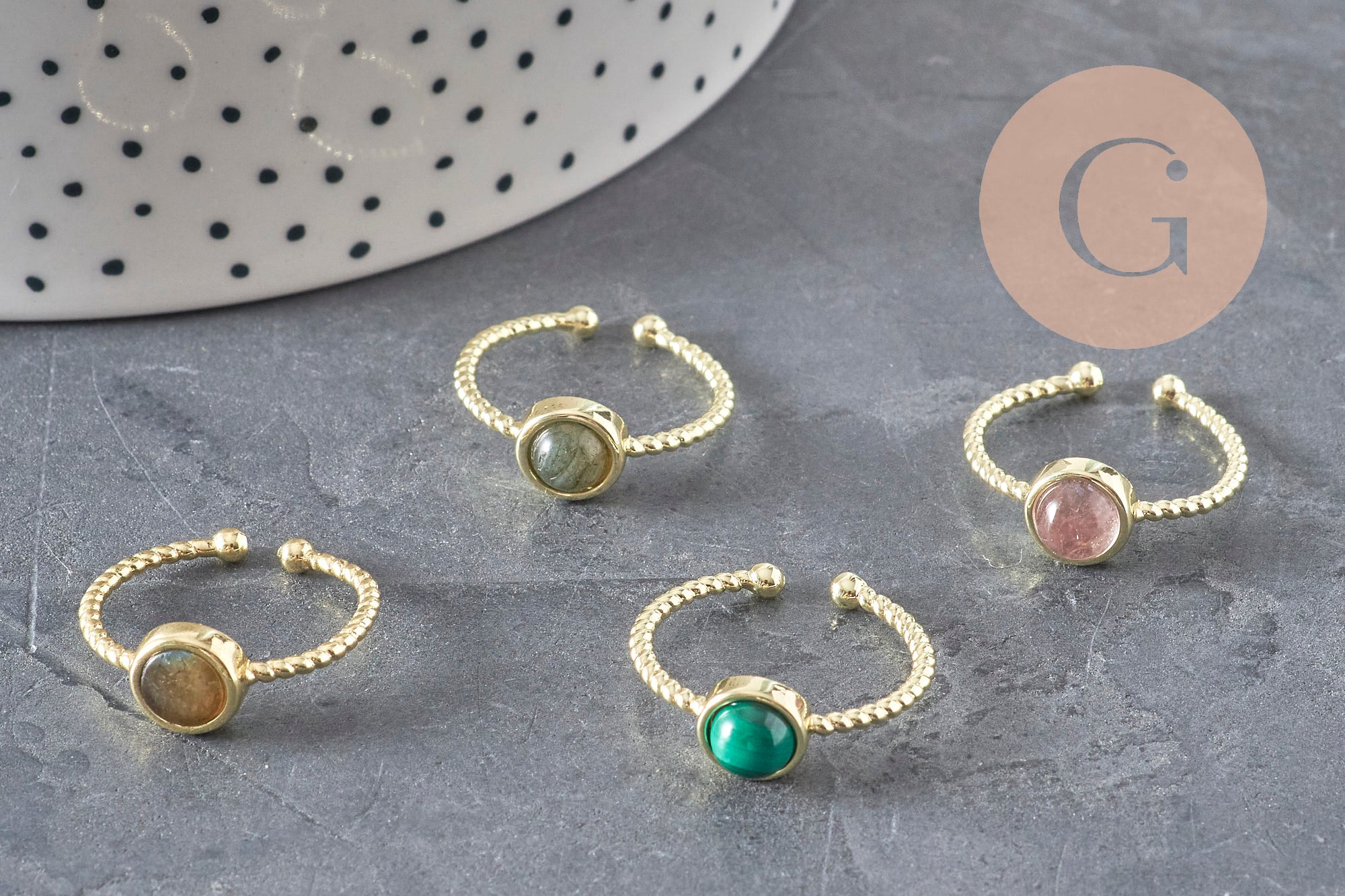 Adjustable twisted brass ring, gold-plated, natural stone cabochon 20mm, x1 (G4238)