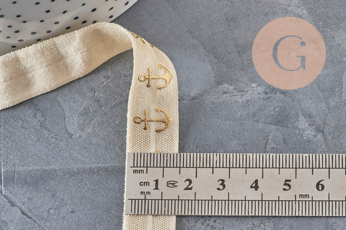 Ruban élastique écru de 16mm avec motif d'ancres dorées pour bijoux DIY et loisirs créatifs.