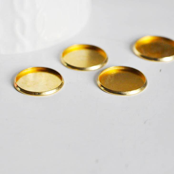 Support de cabochon rond laiton brut 18mm, x 10 (G2004)