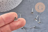 clous-puces oreille platine triangle 8x7mm, x10 (G1796)