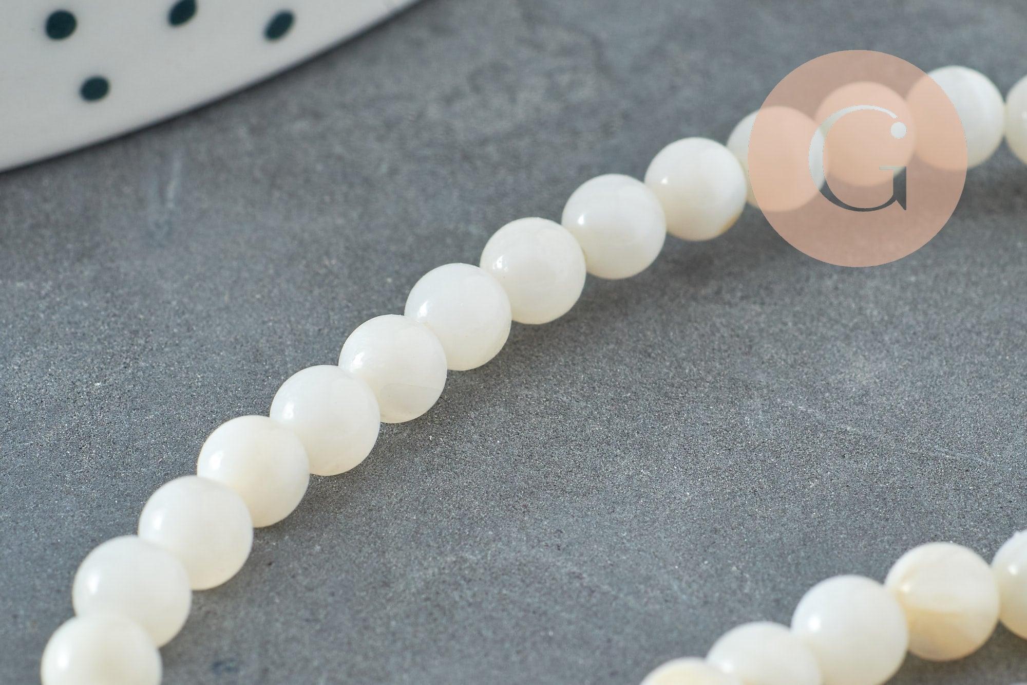 Perle ronde nacre coquillage blanc, le fil de 37cm, x1 (G5601)
