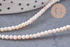 perles ronde coquillage rose naturel ,perle ronde rose clair coquillage, 2.5-3mm, le fil de 140 perles, x1 (G3843)