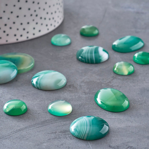 Stone cabochons
