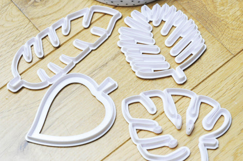 Molds &amp; Cookie Cutters